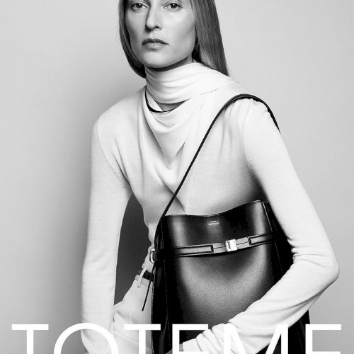 TOTEME Fall Winter 24. 
Pildistanud: Mikael Jansson