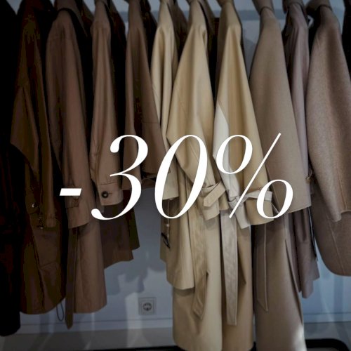 Kevadmantlid -30%. Maximalistis jätkub kevadmantlite kampaania – kõik mantlid on endiselt -30%.
 
Valikus on nii kvaliteetsest villakangast mantleid kui ka ajatu lõikega trentšmantleid – need, mis sobivad kevadeks ja mida on hea kanda aastaid.